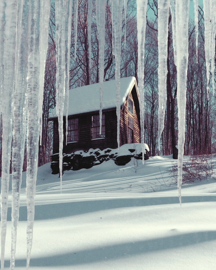 Snowy Cottage
