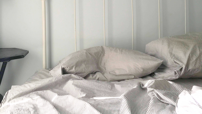 Deep Cleaning Fabrics – Bedding, Upholstery & Window Treatments