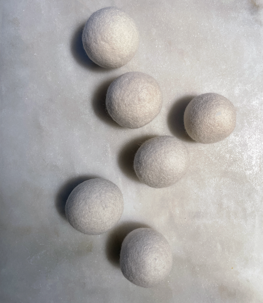 Woolen dryer balls: an homage to the early history of felt