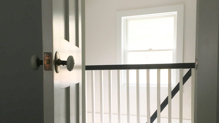 Door handle and bannister